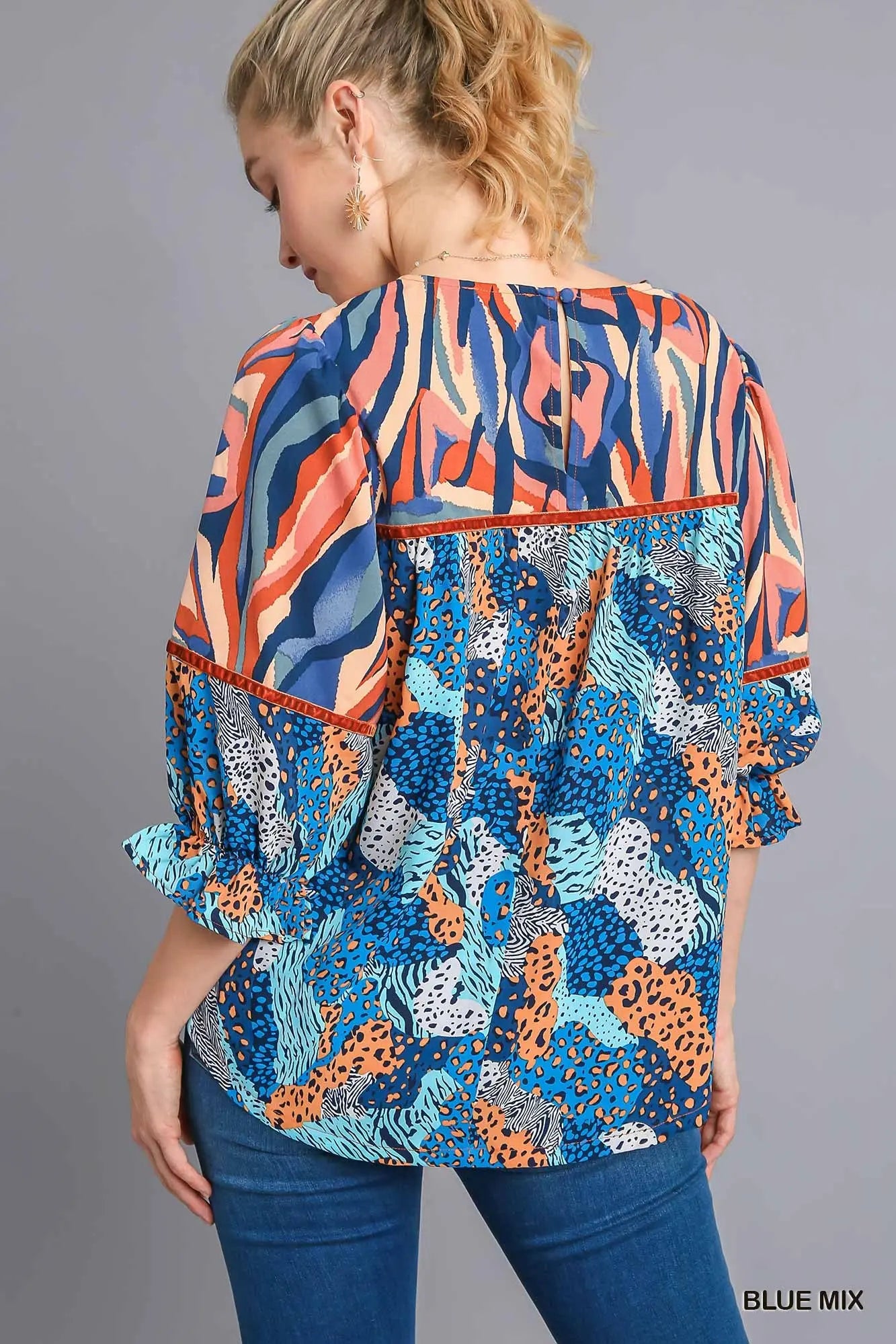 Abstract Pattern Top