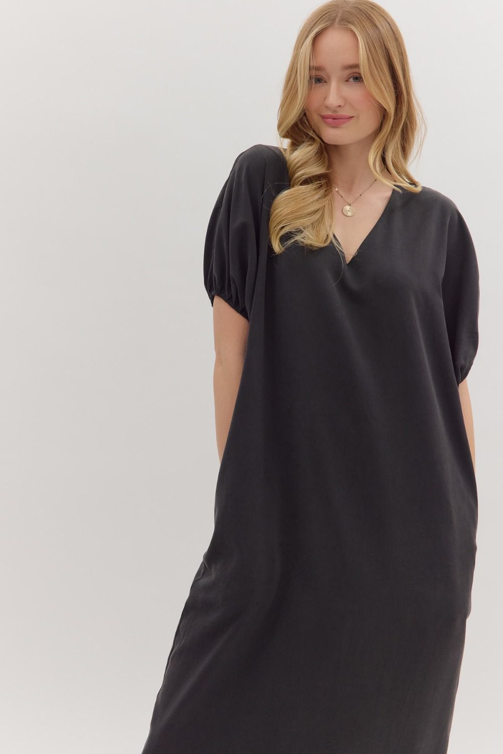Entro Black Maxi Dress