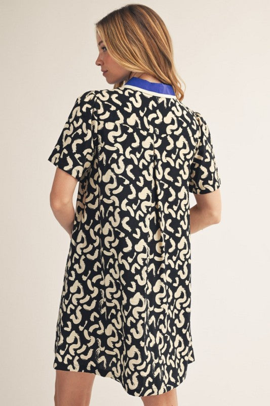 Jodifl Black White Pattern with Royal Trim